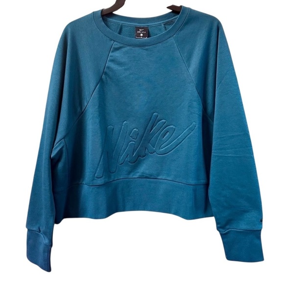 Nike Tops - Nike Women's Teal Sweatshirt Dri-FIT FLocked Cropped Size small preloved